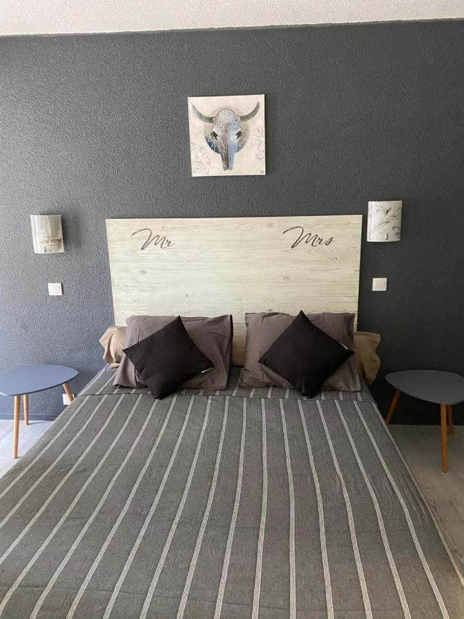 Appt Les Hameaux 2.0 Apartment Арл Екстериор снимка